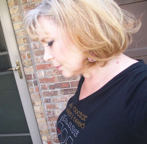 Julia Sizemore Photo 7