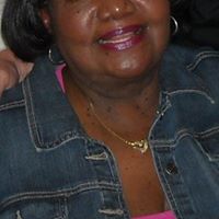 Vivian Jones Photo 17