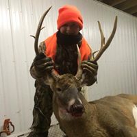 Clay Perry Photo 22