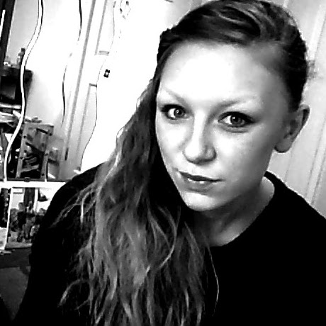 Jennifer Lupton Photo 2
