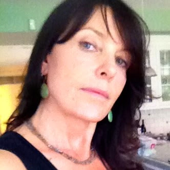 Julie Graham Photo 33