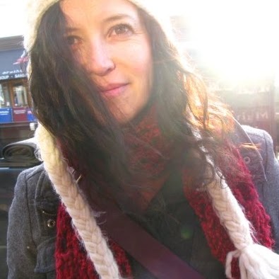 Jennifer Matthews Photo 32