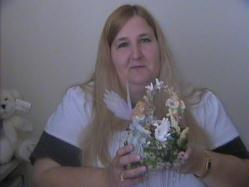Laura Reed Photo 14