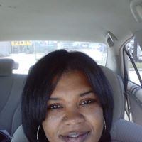 Richelle Robinson Photo 10