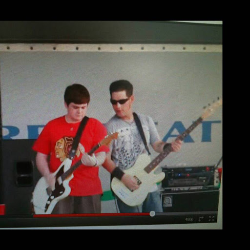 Adam Massey Photo 3