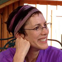 Laura Berman Photo 29