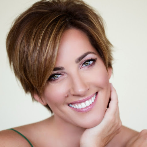 Renee Field Photo 7