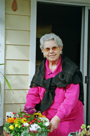 Eleanor Burke Photo 9