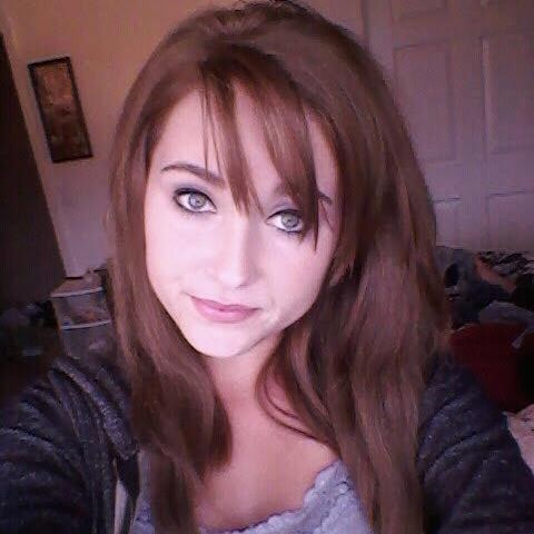 Alyssa Henson Photo 18