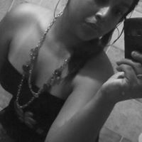 Janette Martinez Photo 6