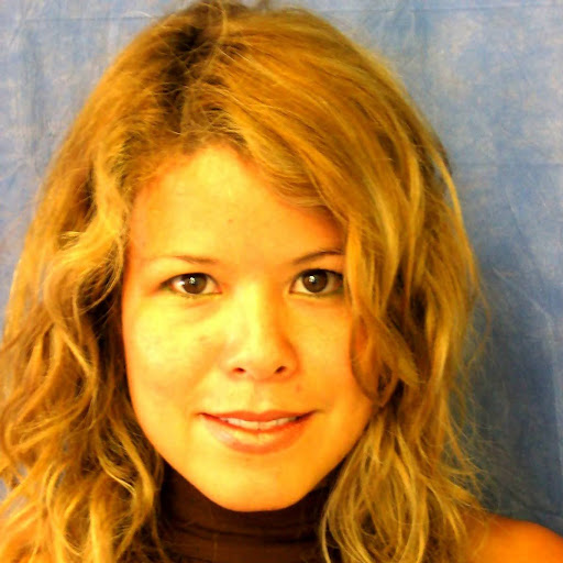 Sandra Lozada Photo 15