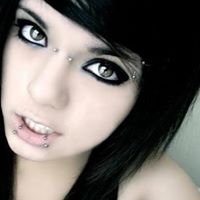 Sara Apple Photo 10