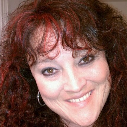 Tracie Andrews Photo 16