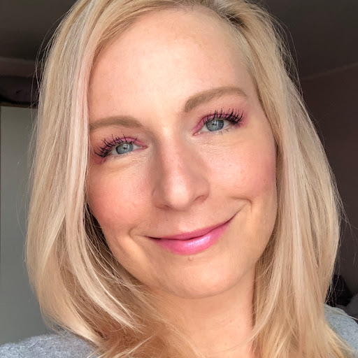 Jennifer Graf Photo 31