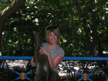 Stephanie Sanders Photo 19