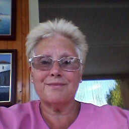 Linda Norris Photo 17