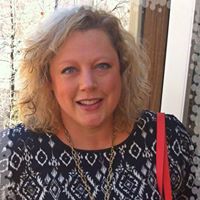 Robyn Brewer Photo 13