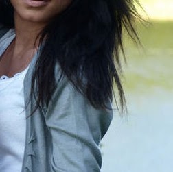 Heather Gonzalez Photo 15