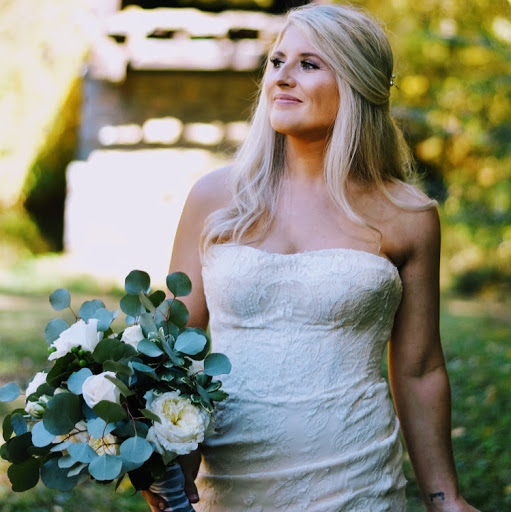 Madison Cook Photo 11