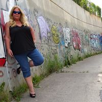 Julie Freund Photo 12