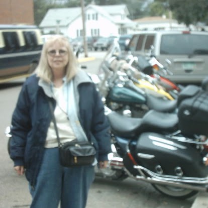 Helen Gibbs Photo 33