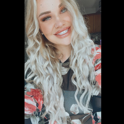 Tamara Miller Photo 44