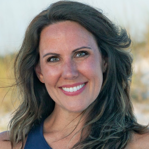 Anna Maddox Photo 28