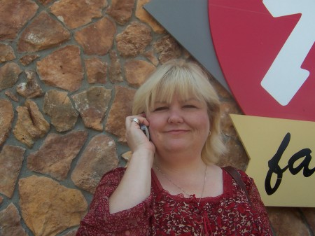 Vicki Sanders Photo 6