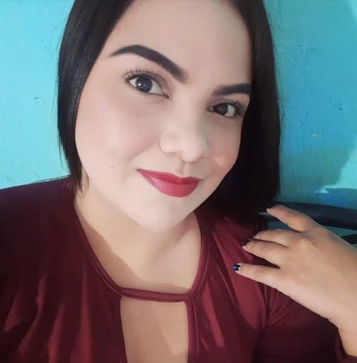 Angelica Gonzalez Photo 13