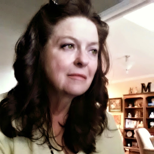 Charlotte Mitchell Photo 7