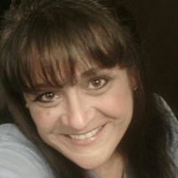 Stephanie Huber Photo 21