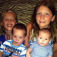 Paula Ward Photo 15