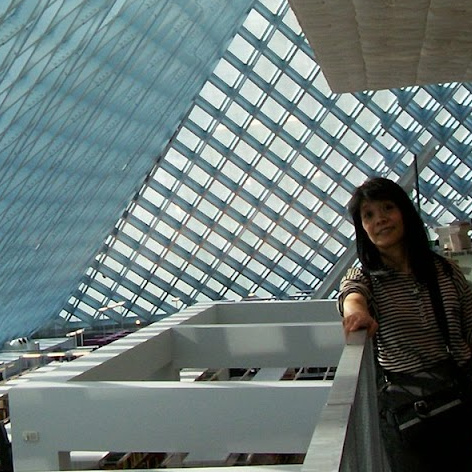 Gina Stevenson Photo 3
