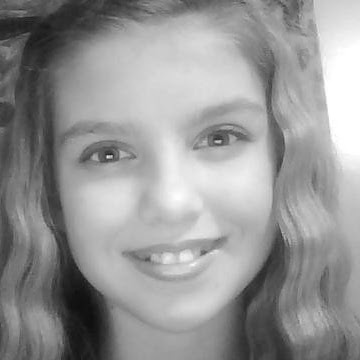Hannah Sharp Photo 36