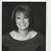 Laura Dunne Photo 31