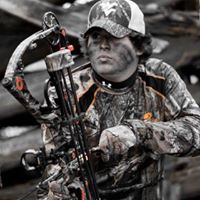 Tyler Booth Photo 20