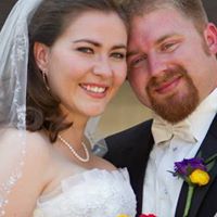 Stephanie Schmid Photo 30