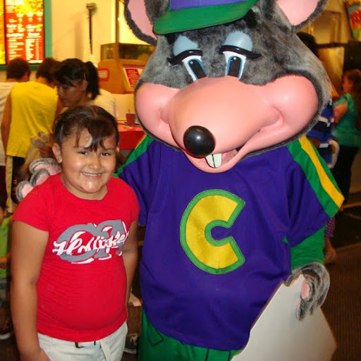 Maria Arana Photo 14