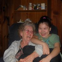 Maxine Walker Photo 31