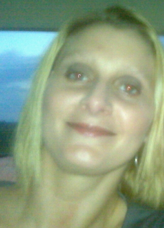 Amanda Davidson Photo 18