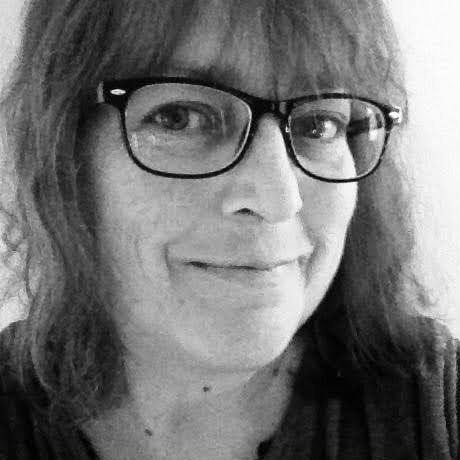Julie Crowley Photo 30
