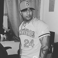 Andy Santana Photo 30