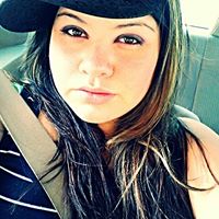 Crystal Molina Photo 8