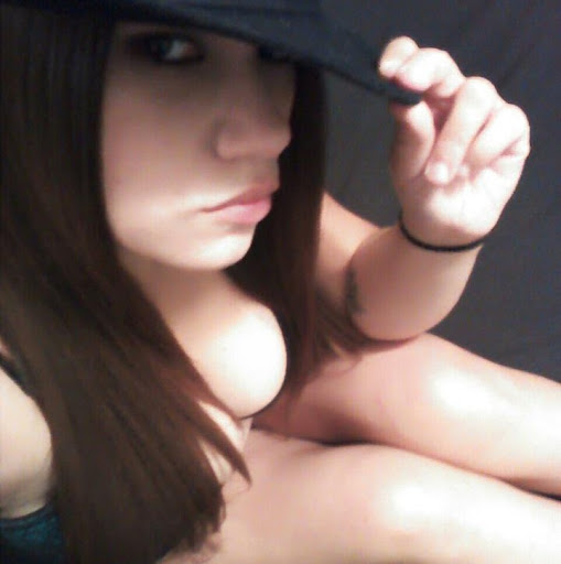 Virginia Campos Photo 3