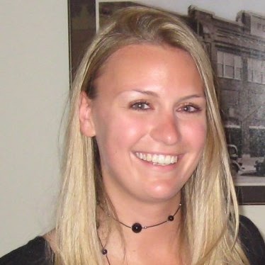 Jen Richter Photo 30