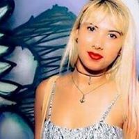 Sarah Muniz Photo 11