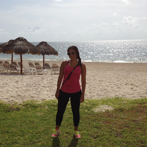 Yvette Salinas Photo 5