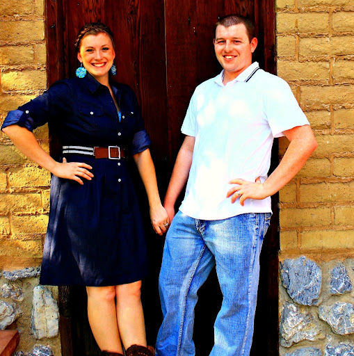 Lori Ainsworth Photo 4