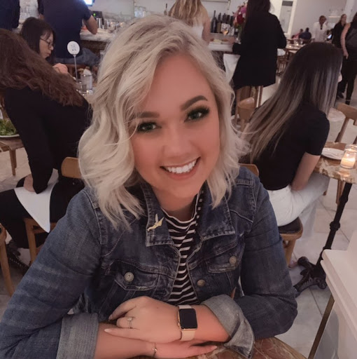 Claire Moody Photo 25