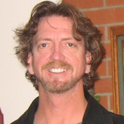 Lynn Gibson Photo 30